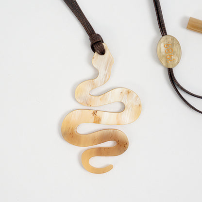 Artisan Horn Serpent