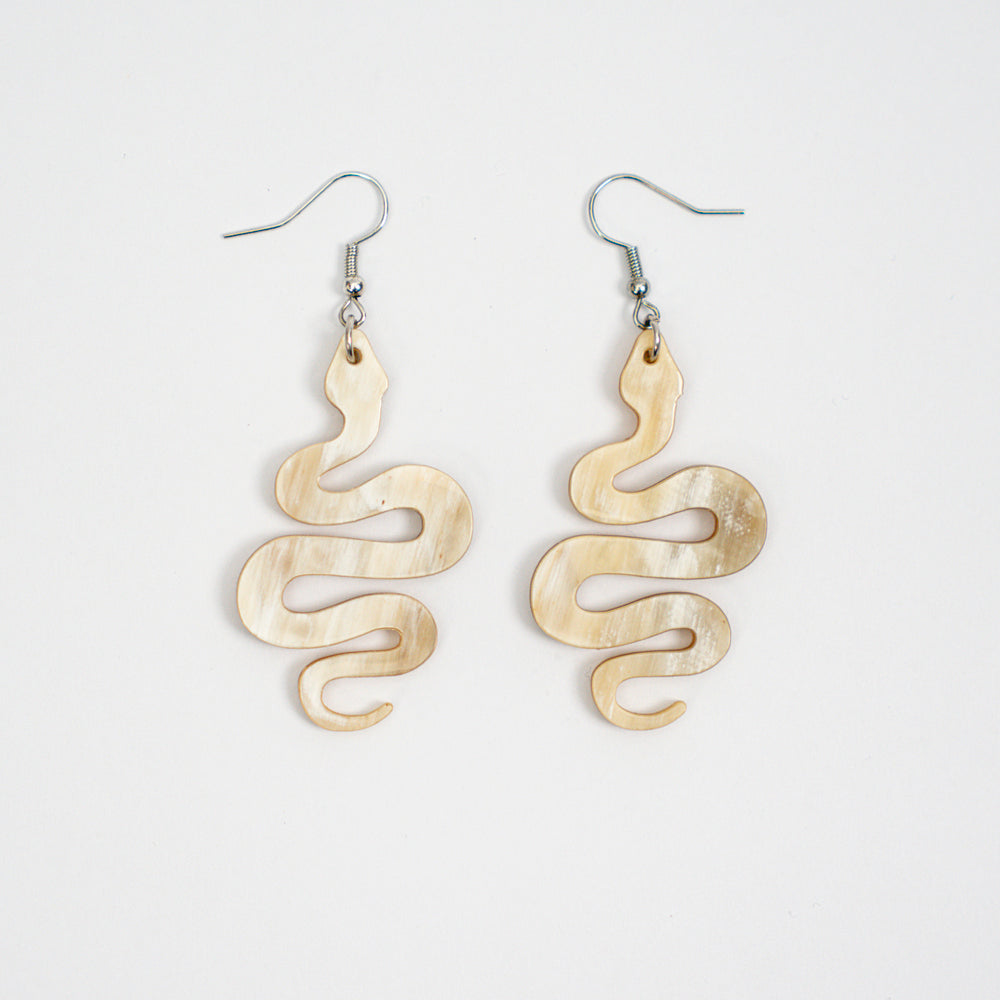 Artisan-Crafted Black Horn Drop Earrings