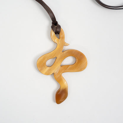 Artisan Horn Serpent