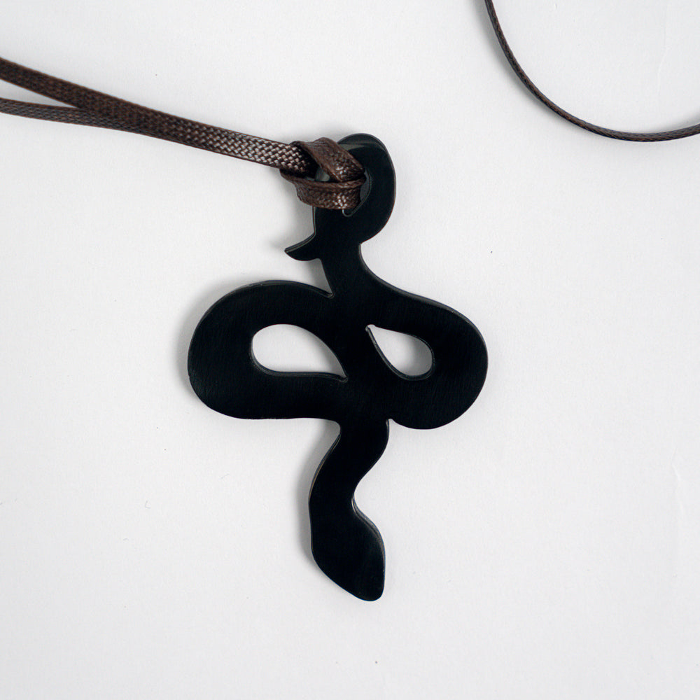 Artisan Horn Serpent