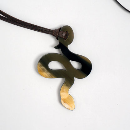 Artisan Horn Serpent