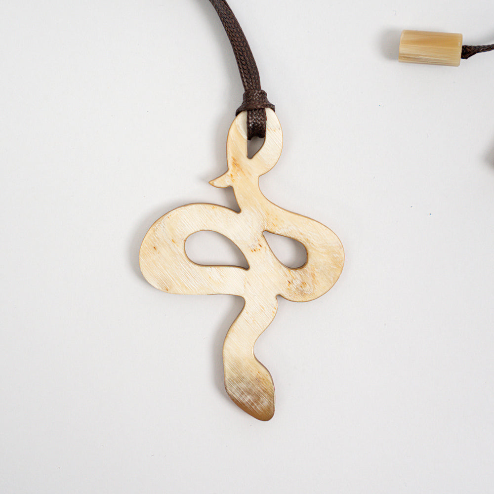 Artisan Horn Serpent