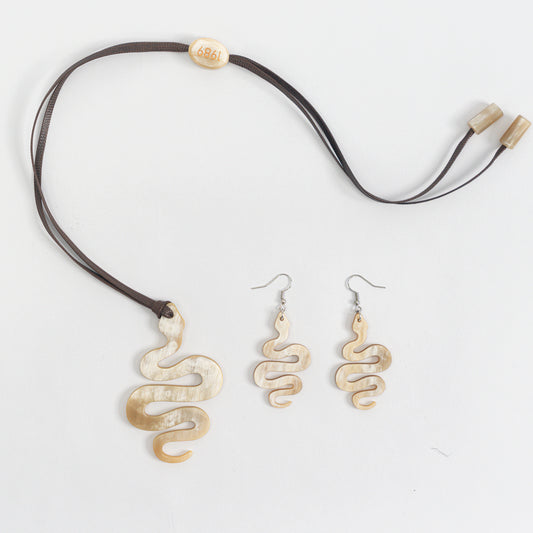 Personalization The Serpent Legend  Horn Jewelry Set